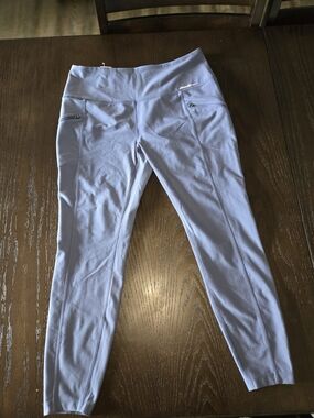 Eddie Bauer Lavender High-Waist Performance Leggings with Zip Pockets